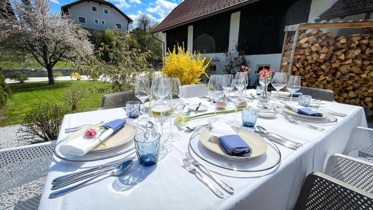 Landhotel Und Restaurant "Das Hobisch" Klagenfurt am Woerthersee Luaran gambar